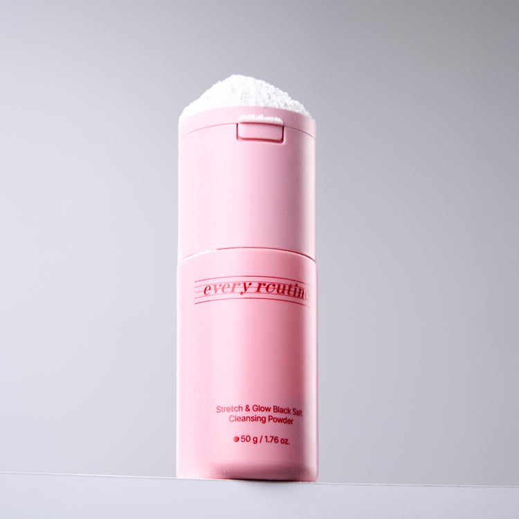 Every Routine Stretch & Glow Black Salt Cleansing Powder