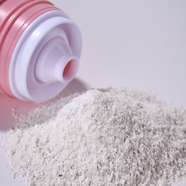 Every Routine Stretch & Glow Black Salt Cleansing Powder